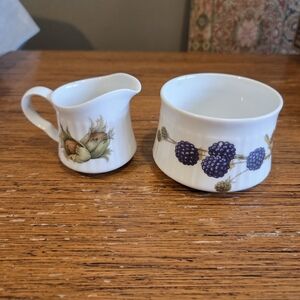 Royal Worcester Evesham Gold Fluted Creamer And Sugar Bowl